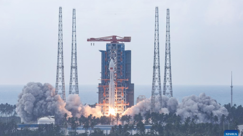 Último lançamento da China marca 600º voo dos foguetes Longa Marcha