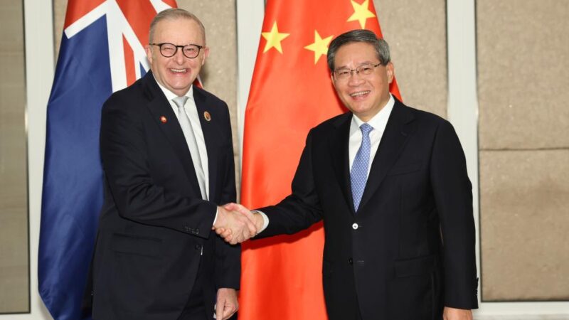 China está pronta para construir uma parceria estratégica mais estável com Austrália, diz premiê chinês