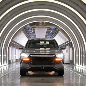 Produção e vendas de VNEs da China aumentam nos primeiros 10 meses de 2025