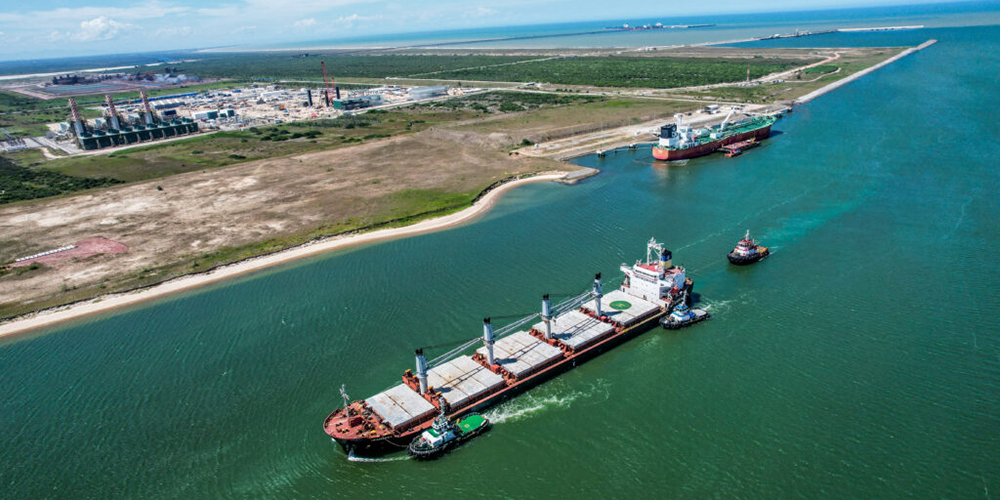 Brasil lança programa de descarbonização para cumprir imposto global sobre emissões do transporte marítimo