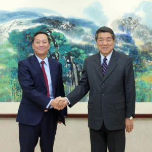 Funcionário chinês de alto escalão reúne-se com co-CEO da KKR