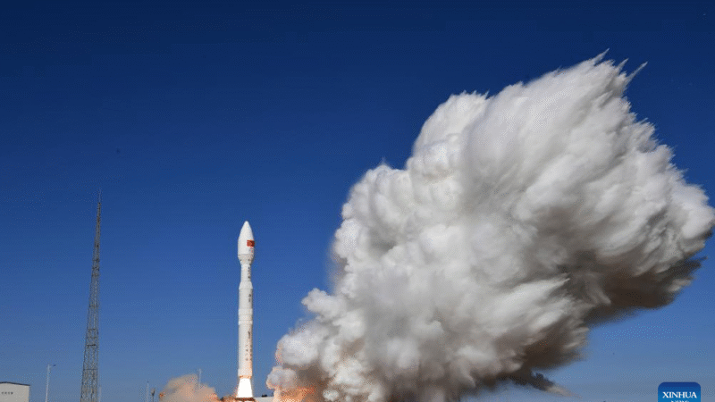 China lança foguete transportador Lijian-1 Y9